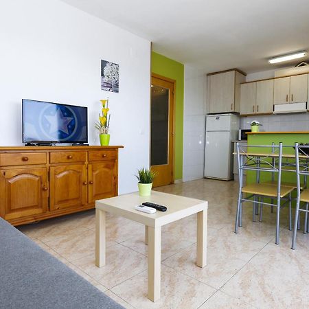 Vancouver'S Homestay By Turismar Salou Bagian luar foto