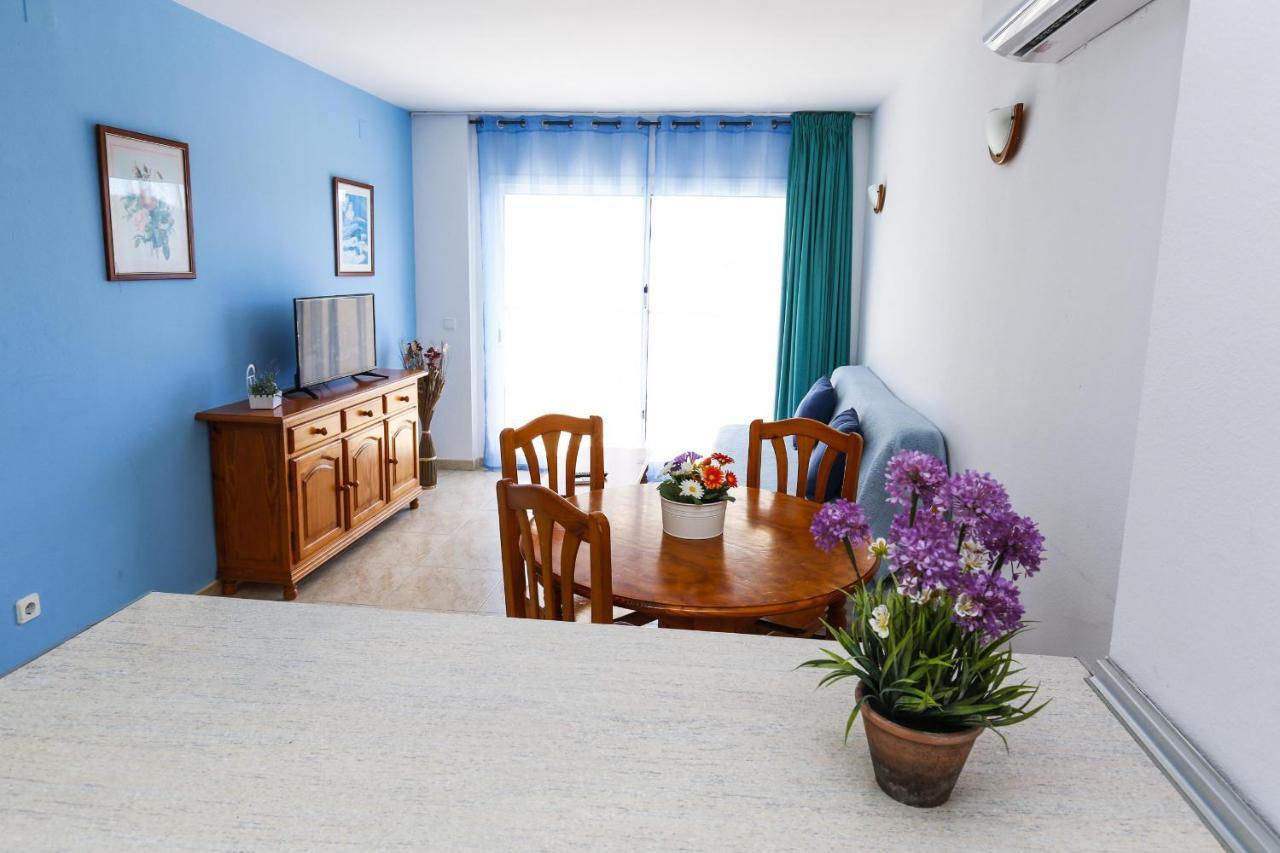 Vancouver'S Homestay By Turismar Salou Bagian luar foto