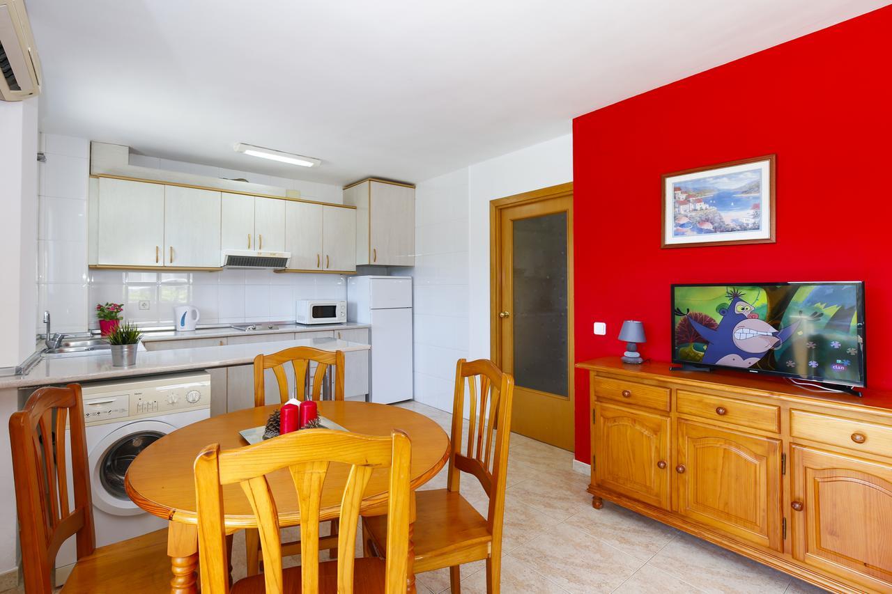 Vancouver'S Homestay By Turismar Salou Bagian luar foto